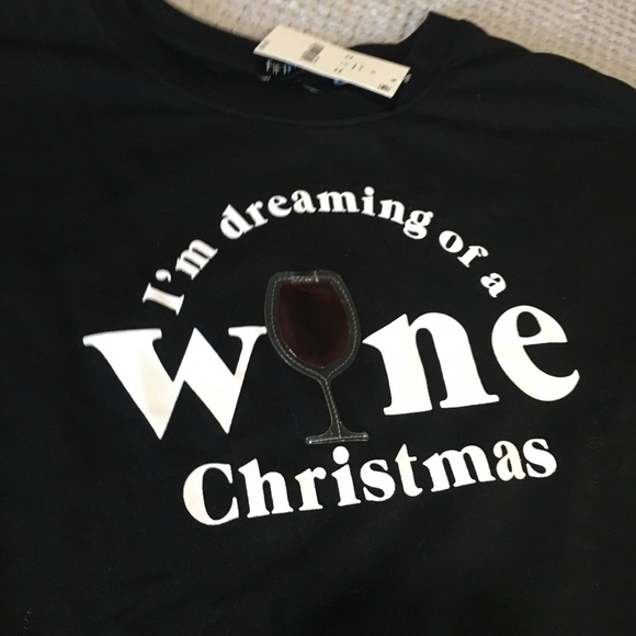 I’m Dreaming of a Wine Christmas top - Picture 6 of 8